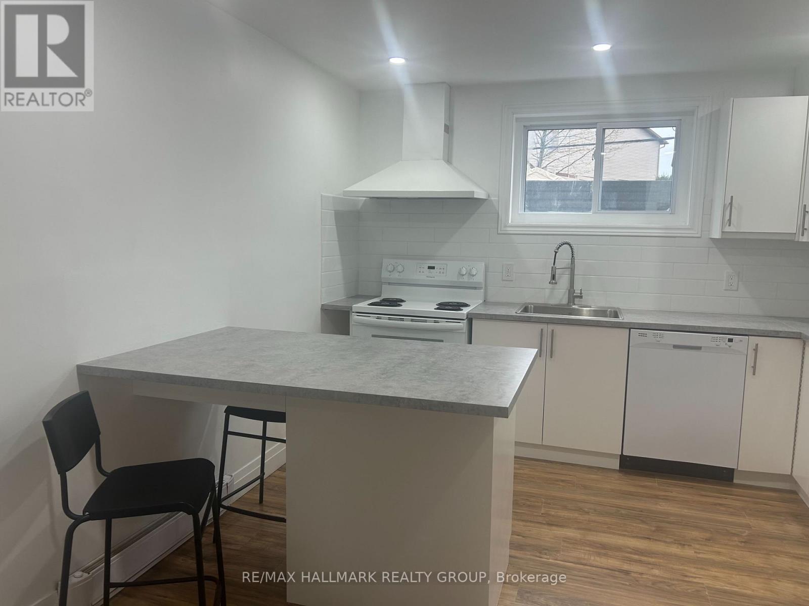 B - 1540 Maxime Street, Ottawa, Ontario  K1B 3L1 - Photo 8 - X13131206