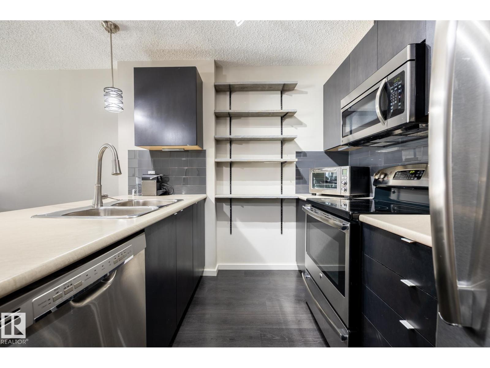 #131 344 Windermere Rd NW, Edmonton, Alberta  T6W 2P2 - Photo 2 - E4489007