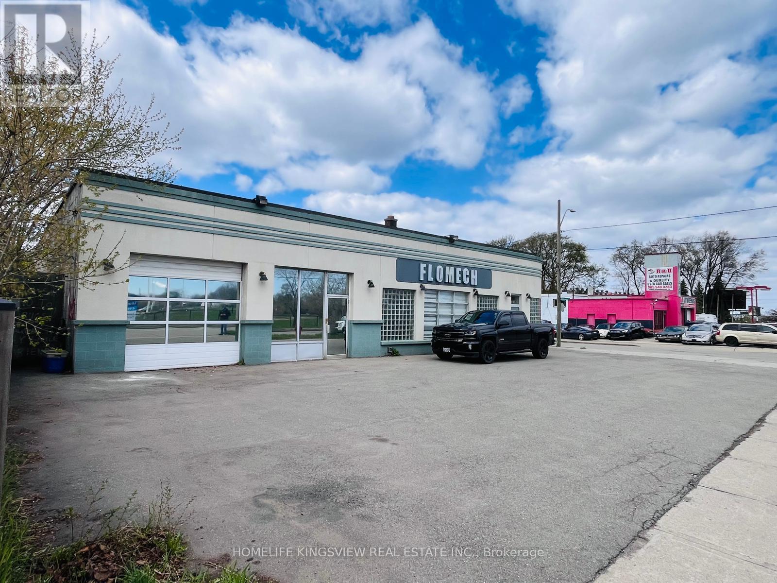 495 Ottawa Street, Hamilton, Ontario  L8H 4A8 - Photo 3 - X13236856
