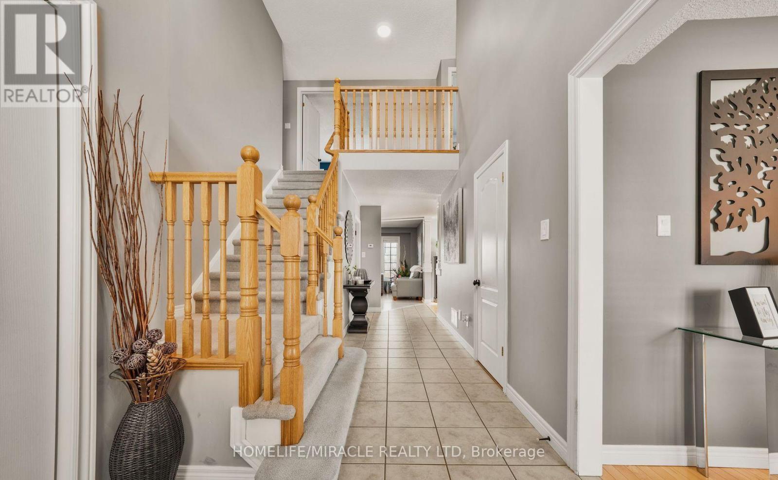 22 Devonleigh Drive, Amaranth, Ontario  L9V 3J3 - Photo 2 - X13237000