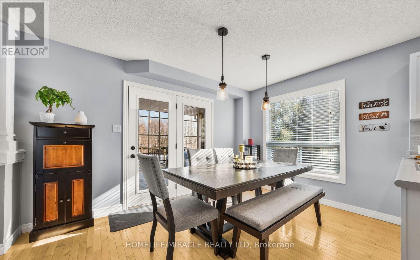 22 Devonleigh Drive, Amaranth, Ontario  L9V 3J3 - Photo 5 - X13237000