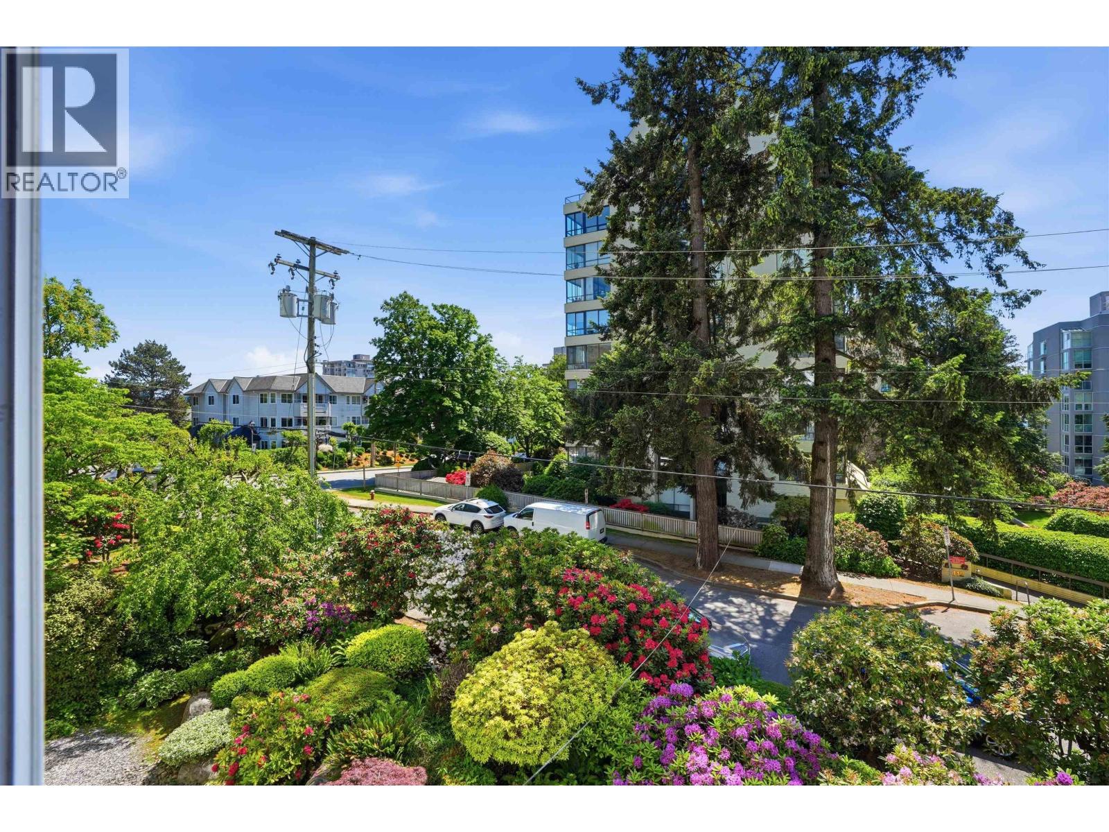 215 1425 Esquimalt Avenue, West Vancouver, British Columbia  V7T 1L1 - Photo 12 - R3131763
