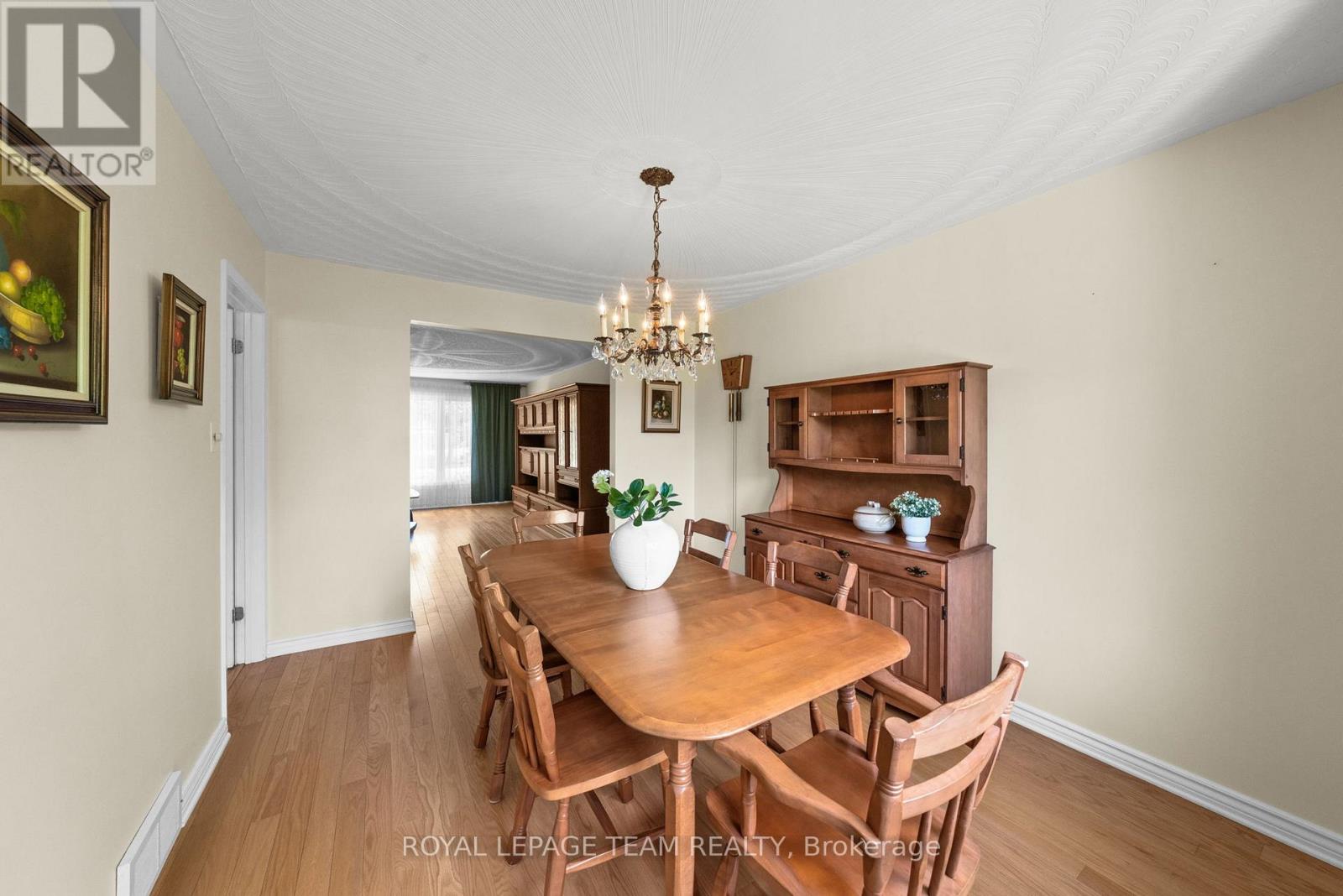 44 Steeple Hill Crescent, Ottawa, Ontario  K2R 1G3 - Photo 12 - X13237158