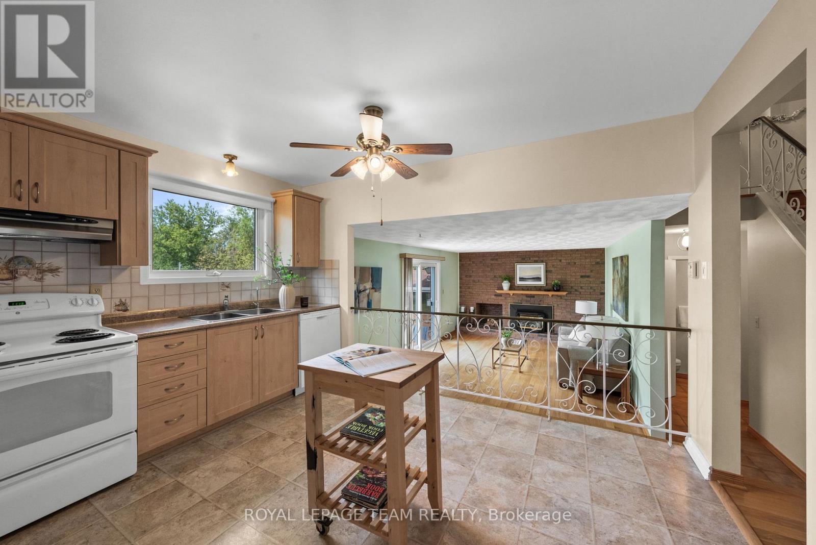 44 Steeple Hill Crescent, Ottawa, Ontario  K2R 1G3 - Photo 15 - X13237158
