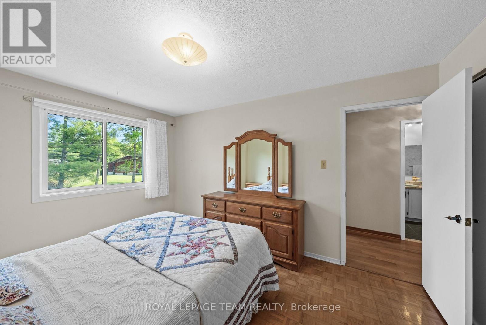 44 Steeple Hill Crescent, Ottawa, Ontario  K2R 1G3 - Photo 31 - X13237158