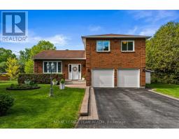 44 STEEPLE HILL CRESCENT, Ottawa, Ontario