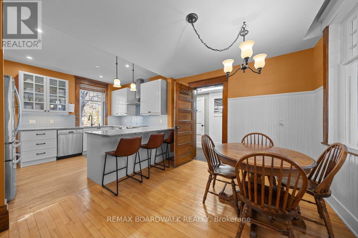 30 Emily Street, Carleton Place, Ontario  K7C 1S2 - Photo 12 - X13000276
