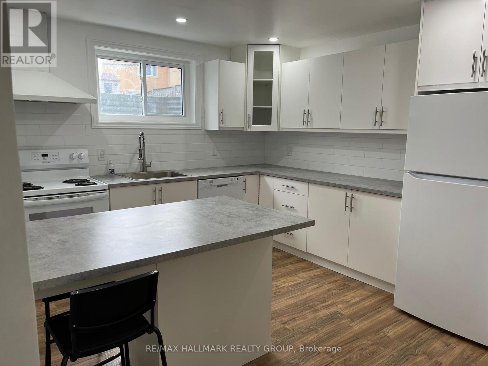 B - 1540 Maxime Street, Ottawa, Ontario  K1B 3L1 - Photo 8 - X13131206