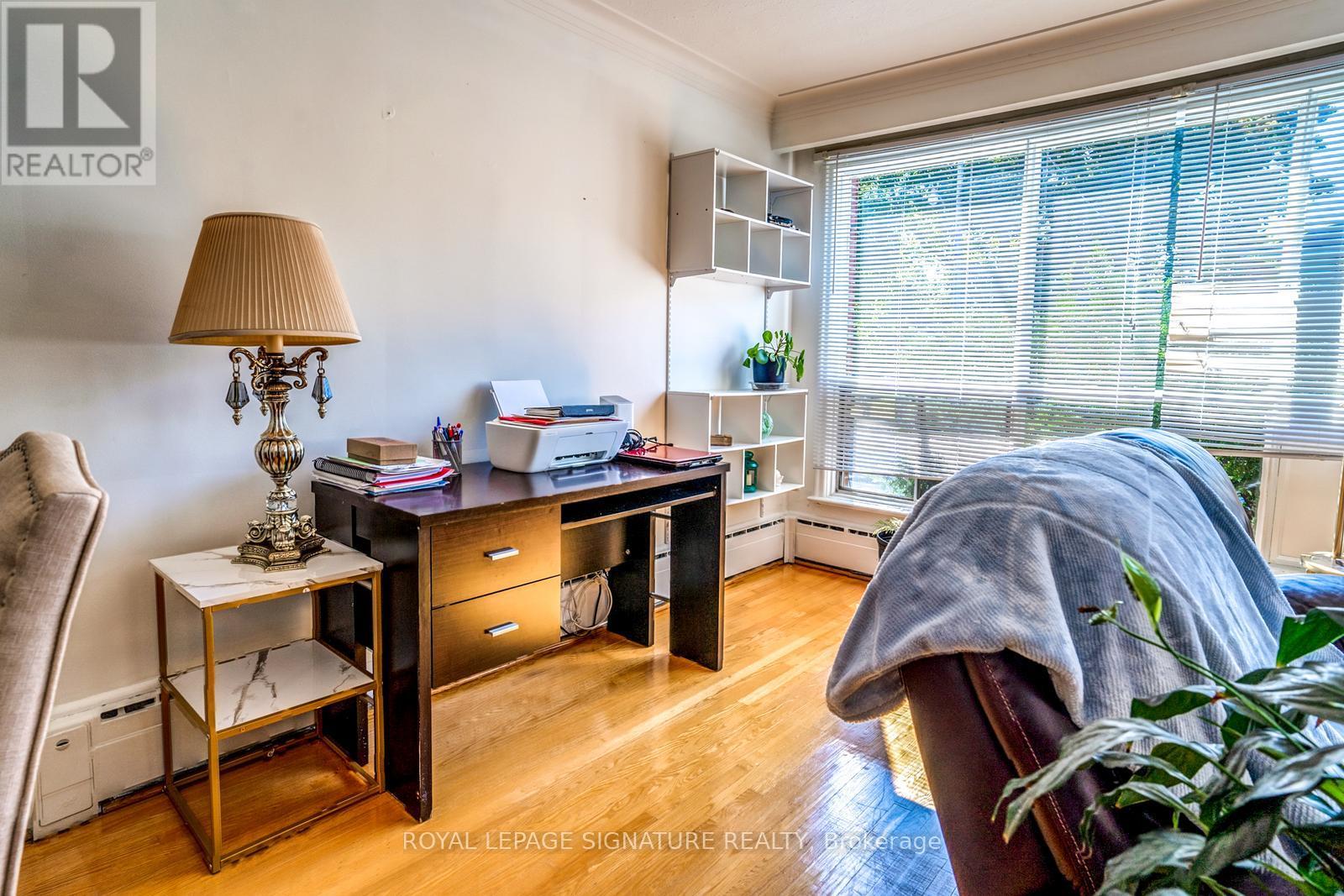 138 Woburn Avenue, Toronto, Ontario  M5M 1K7 - Photo 13 - C13237128