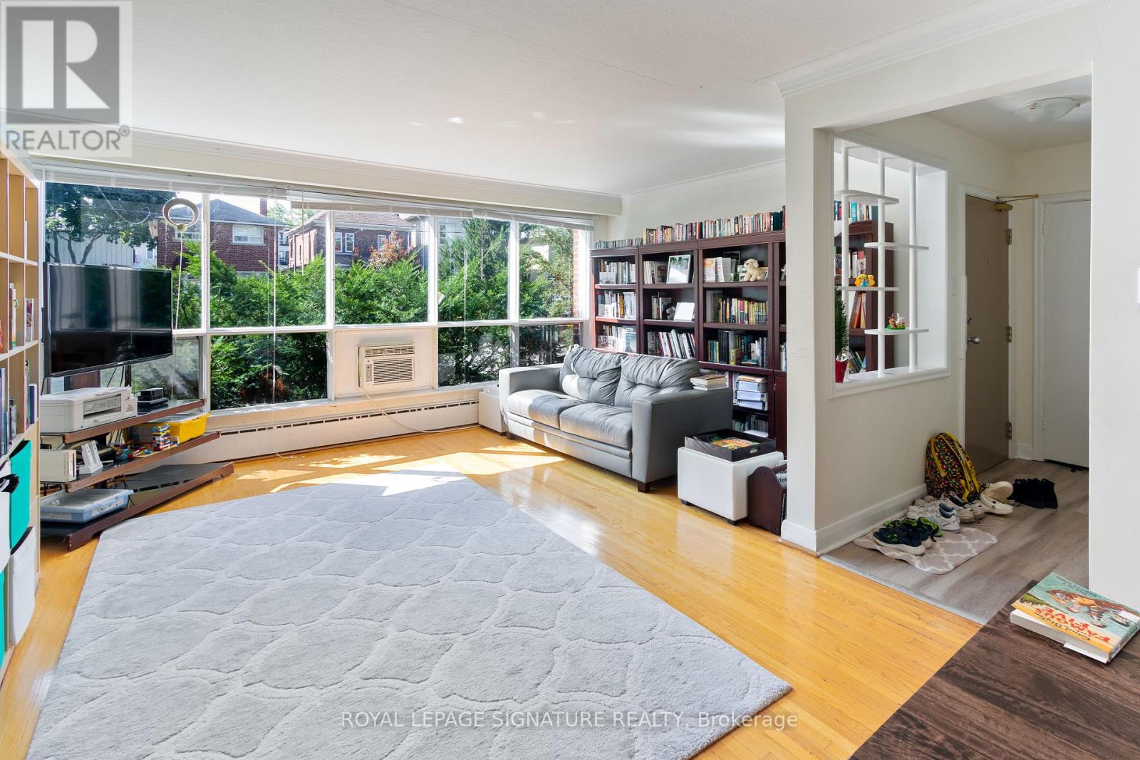 138 Woburn Avenue, Toronto, Ontario  M5M 1K7 - Photo 3 - C13237128