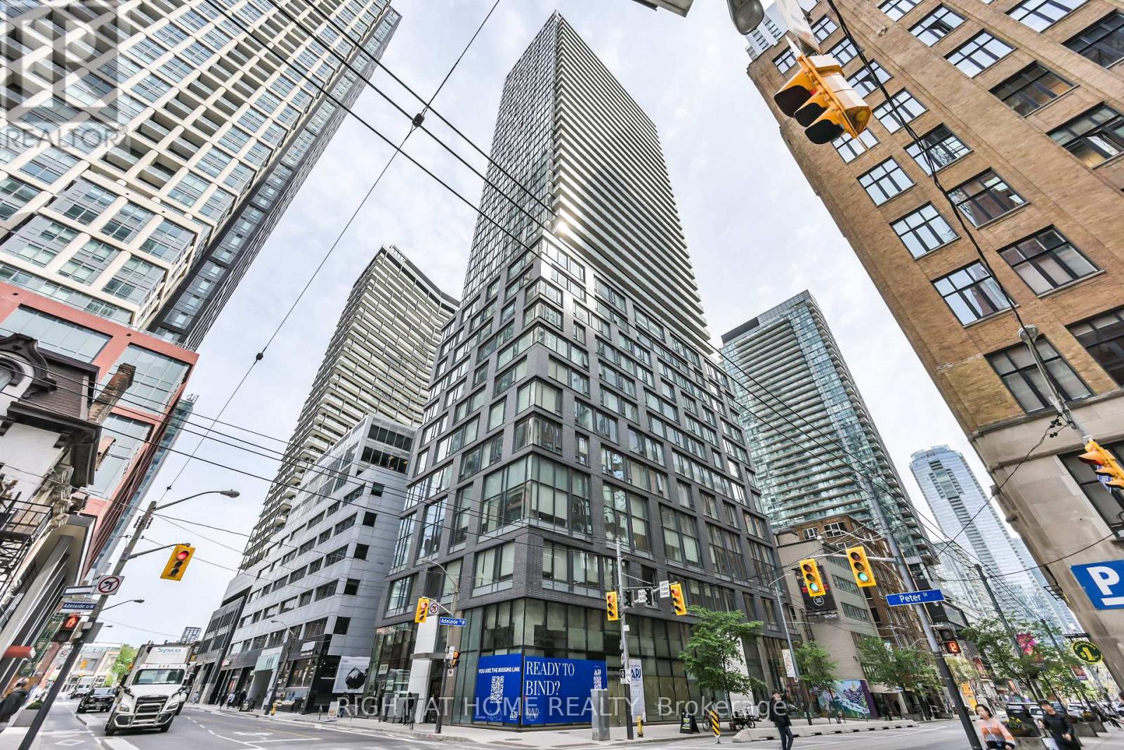 3903 - 101 PETER STREET W, Toronto, Ontario