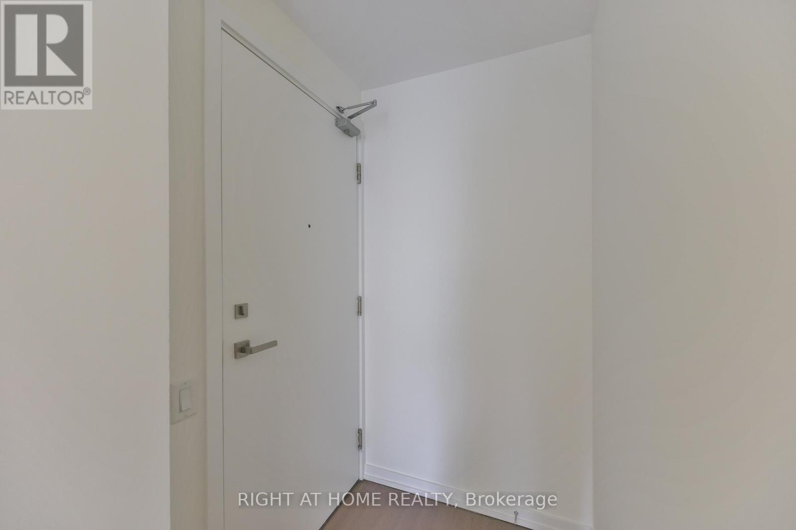 3903 - 101 Peter Street W, Toronto, Ontario  M5V 0G6 - Photo 3 - C13237160