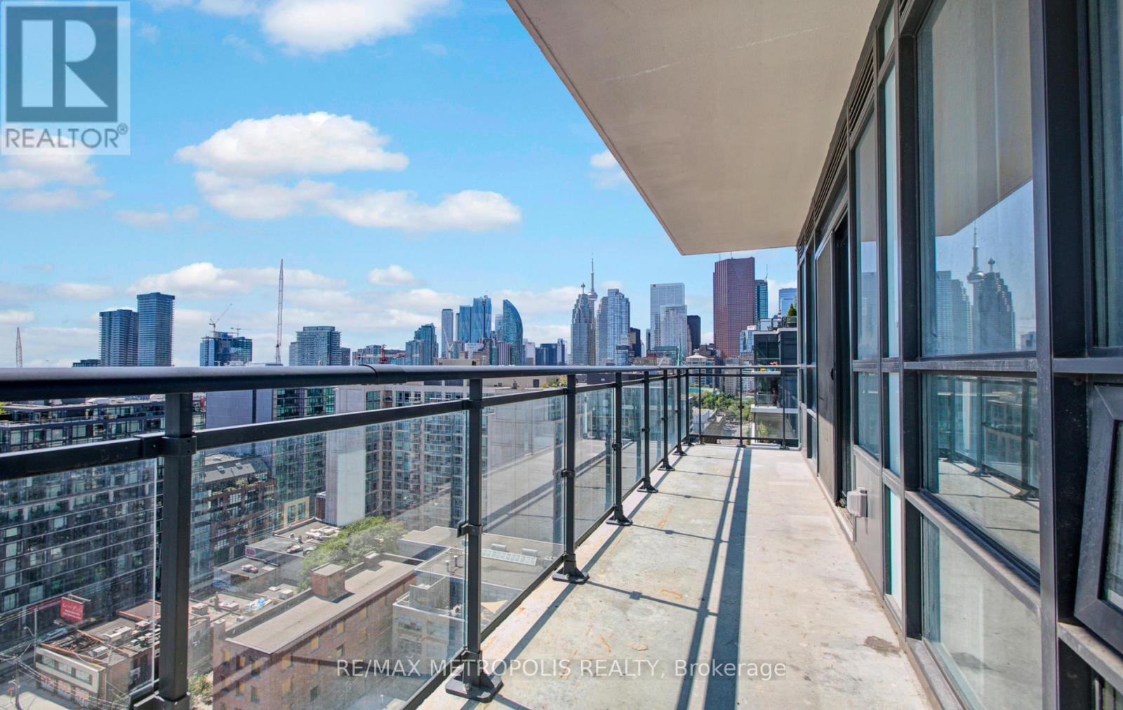 2015 - 460 Adelaide Street E, Toronto, Ontario  M5A 0E7 - Photo 19 - C13237164