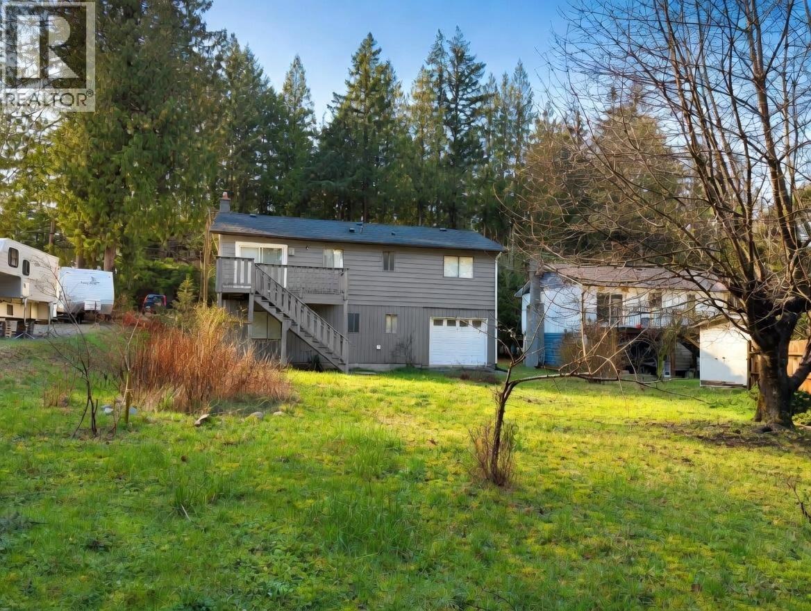 811 Reed Road, Gibsons, British Columbia  V0N 1V7 - Photo 18 - R3131841