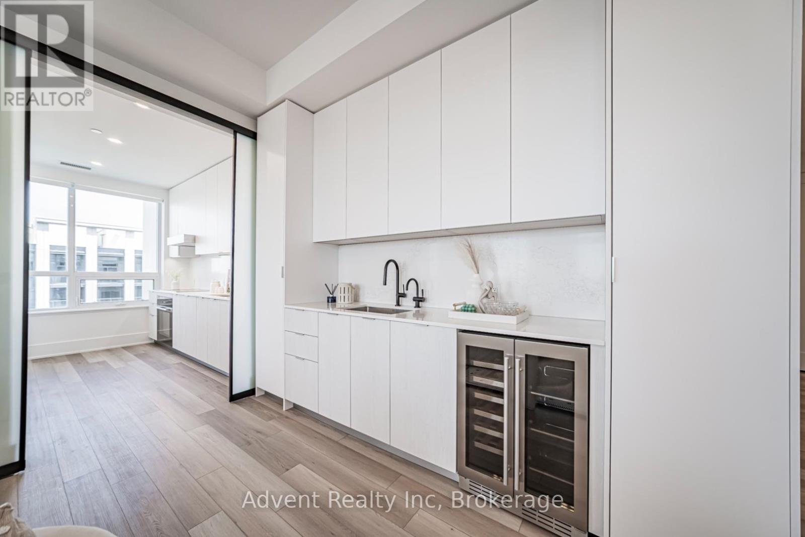 Ph01 - 8 Cedarland Drive, Markham, Ontario  L6G 0H4 - Photo 16 - N13234934