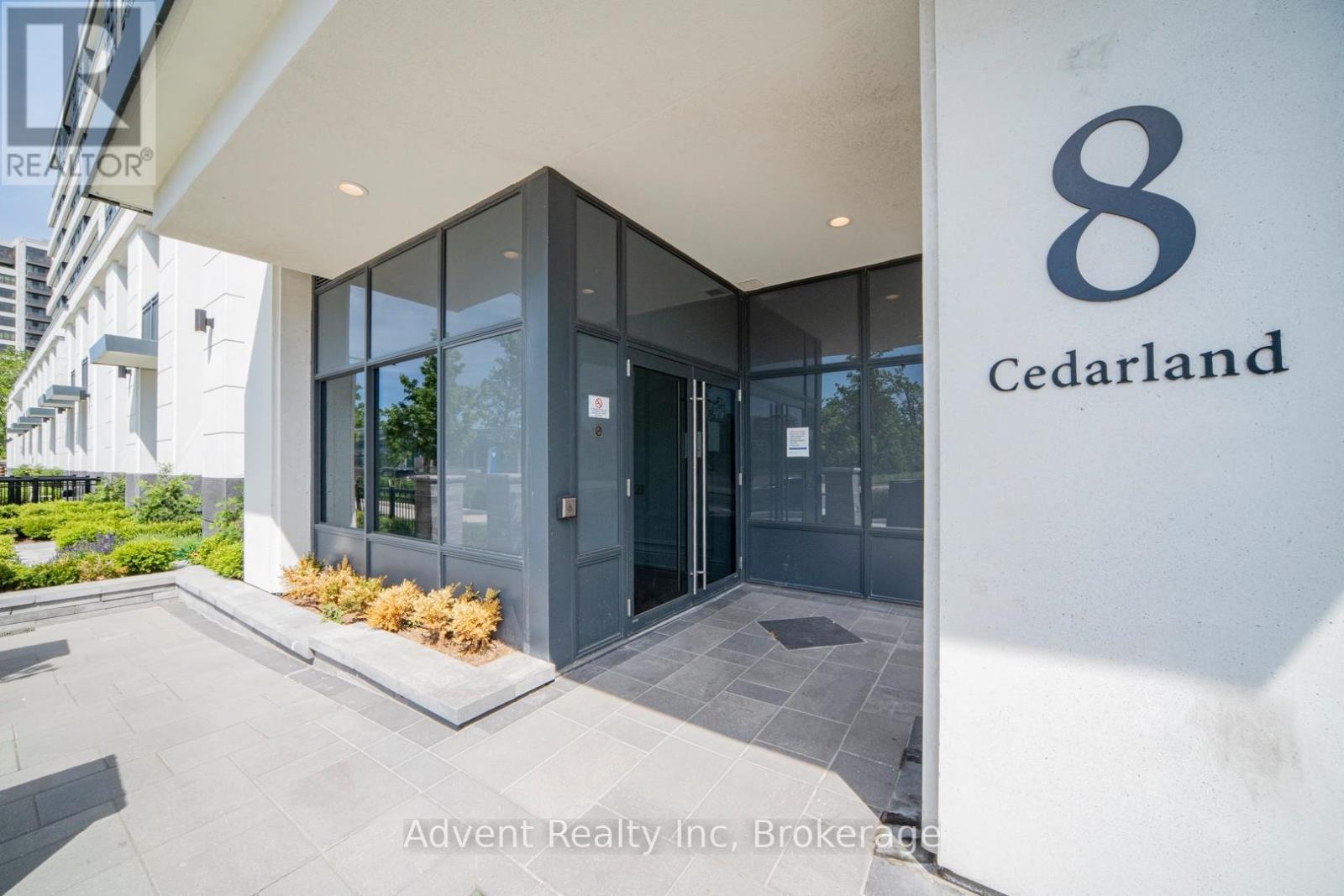 Ph01 - 8 Cedarland Drive, Markham, Ontario  L6G 0H4 - Photo 49 - N13234934