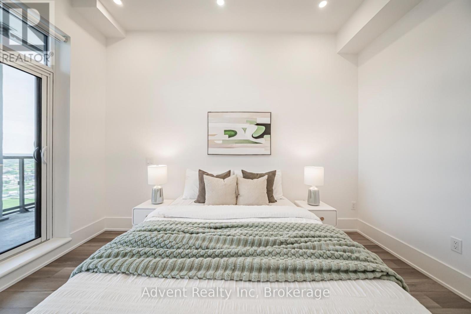 Ph01 - 8 Cedarland Drive, Markham, Ontario  L6G 0H4 - Photo 31 - N13234934
