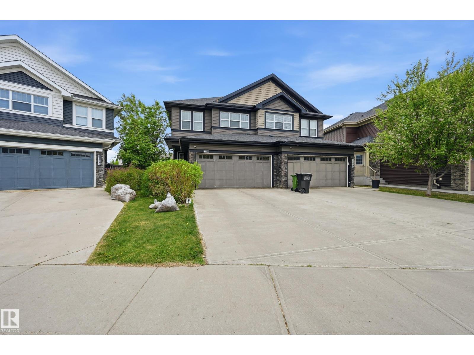 1111 176 St Sw, Edmonton, Alberta  T6W 2B7 - Photo 1 - E4491551