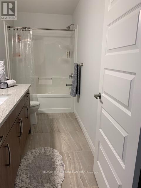 827 Kleinburg Drive E, London North, Ontario N5X 0N6 - Photo 27 - X12990412