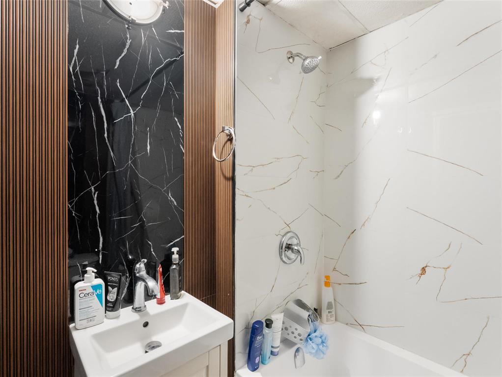 7 Fairgrove Bay, Winnipeg, Manitoba  R2R 1C9 - Photo 26 - 202612391