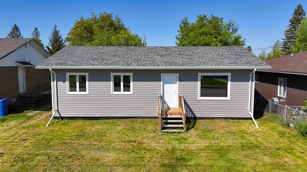 222 9th Avenue N, Swan River, Manitoba  R0L 1Z0 - Photo 0 - 202612632