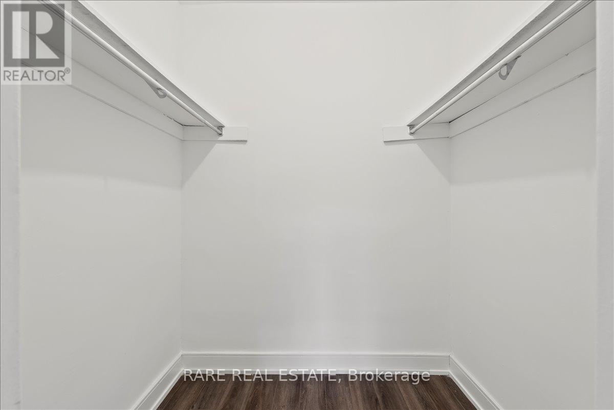 419 - 10 Garfella Drive, Toronto, Ontario  M9V 2E9 - Photo 17 - W13237134