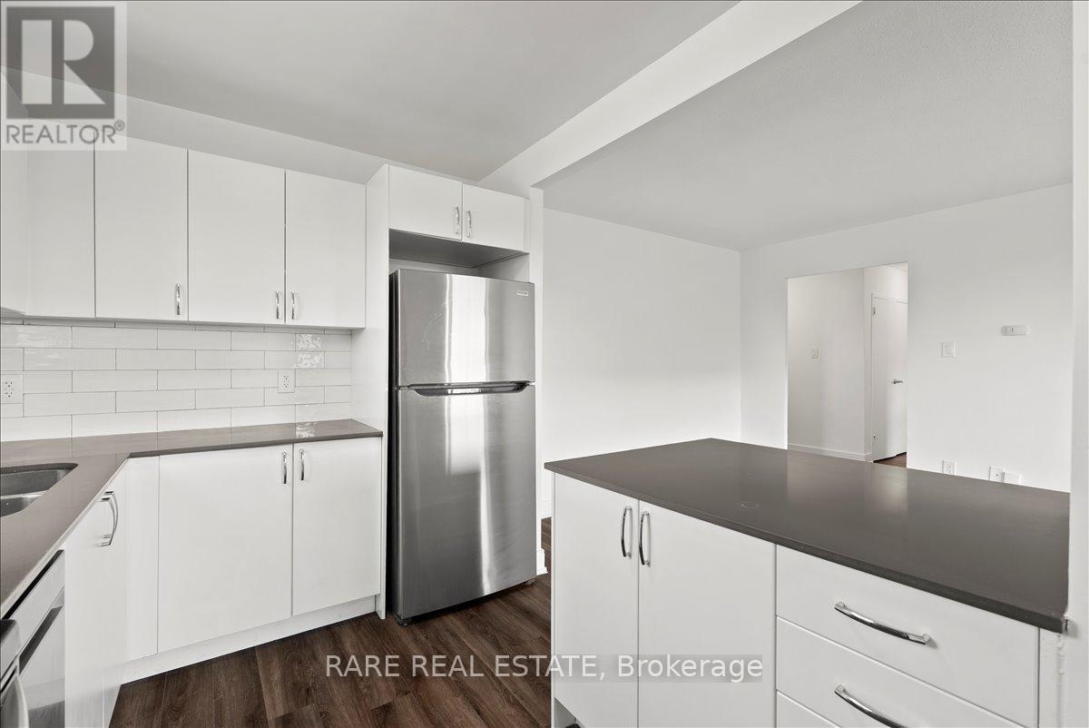 419 - 10 Garfella Drive, Toronto, Ontario  M9V 2E9 - Photo 3 - W13237134