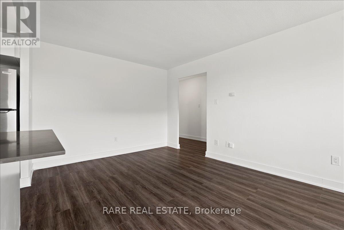 419 - 10 Garfella Drive, Toronto, Ontario  M9V 2E9 - Photo 9 - W13237134