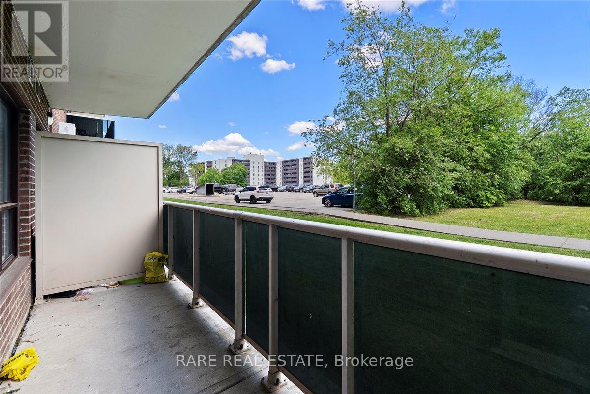 106 - 10 Garfella Drive, Toronto, Ontario  M9V 2E9 - Photo 11 - W13237192
