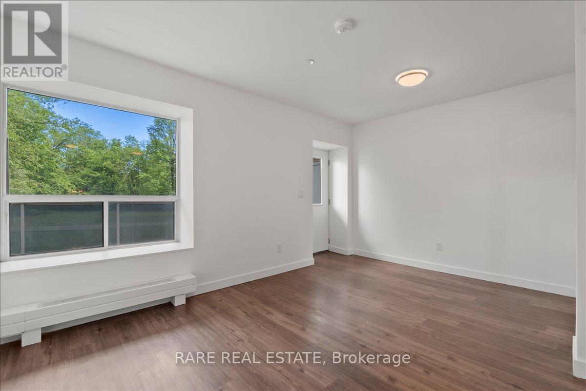 106 - 10 Garfella Drive, Toronto, Ontario  M9V 2E9 - Photo 8 - W13237192
