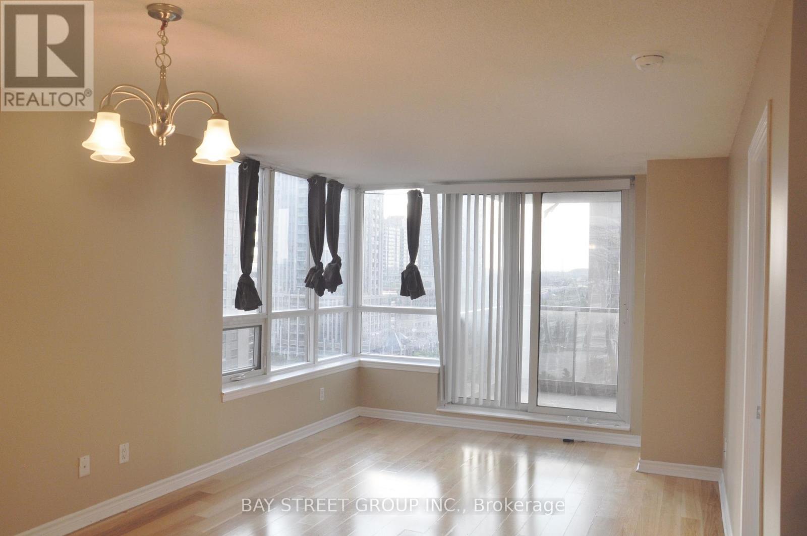 1205 - 4080 Living Arts Drive, Mississauga, Ontario  L5B 4N3 - Photo 8 - W13237206
