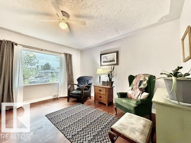 5611 51 Av, Camrose, Alberta  T4V 0W3 - Photo 8 - E4491255