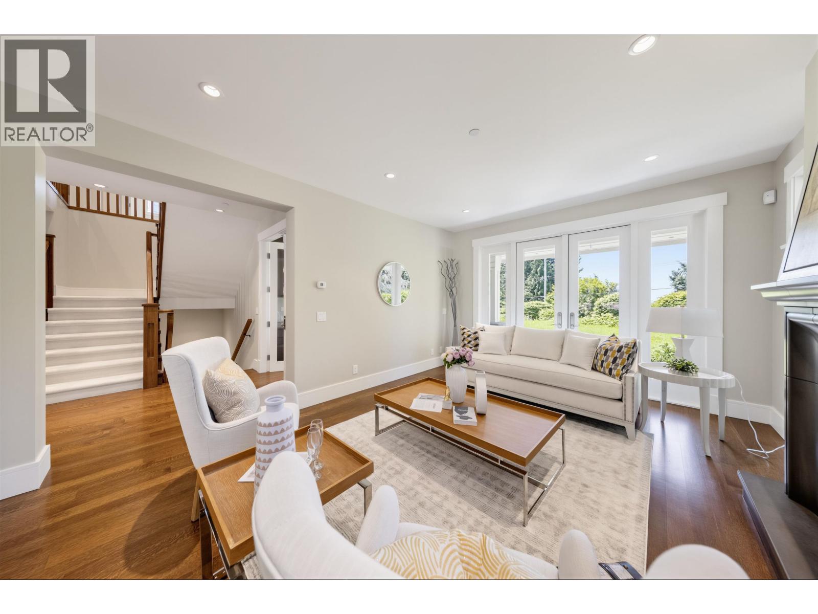 2645 Rosebery Avenue, West Vancouver, British Columbia  V7V 3A3 - Photo 6 - R3131828