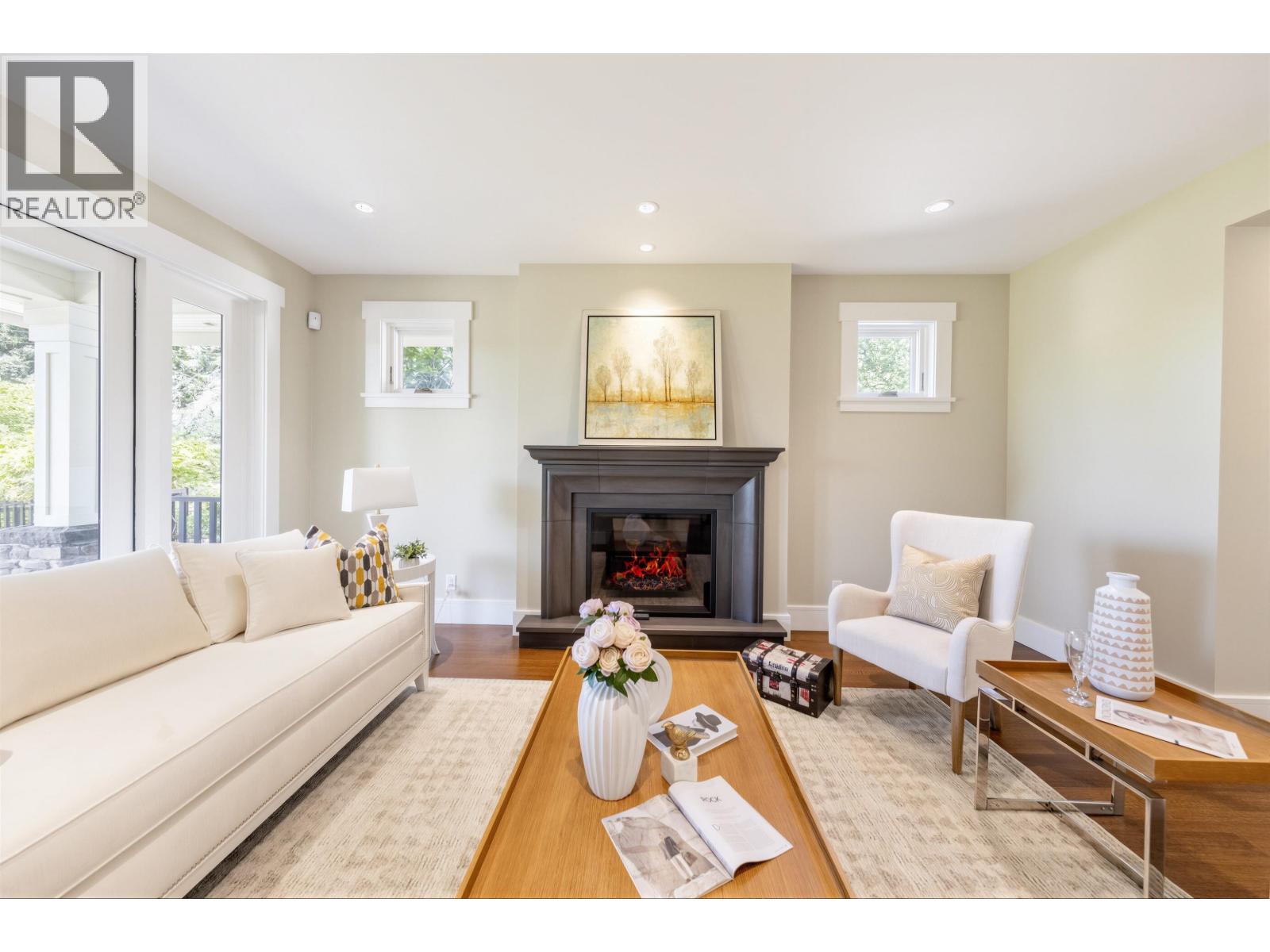 2645 Rosebery Avenue, West Vancouver, British Columbia  V7V 3A3 - Photo 8 - R3131828