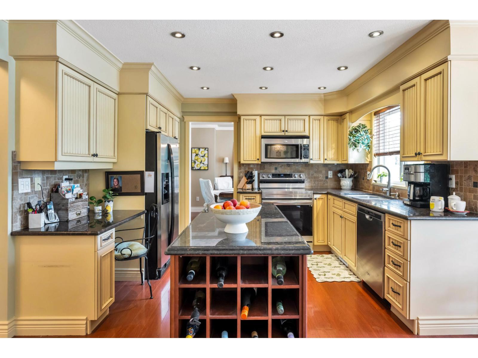 Listing image 7