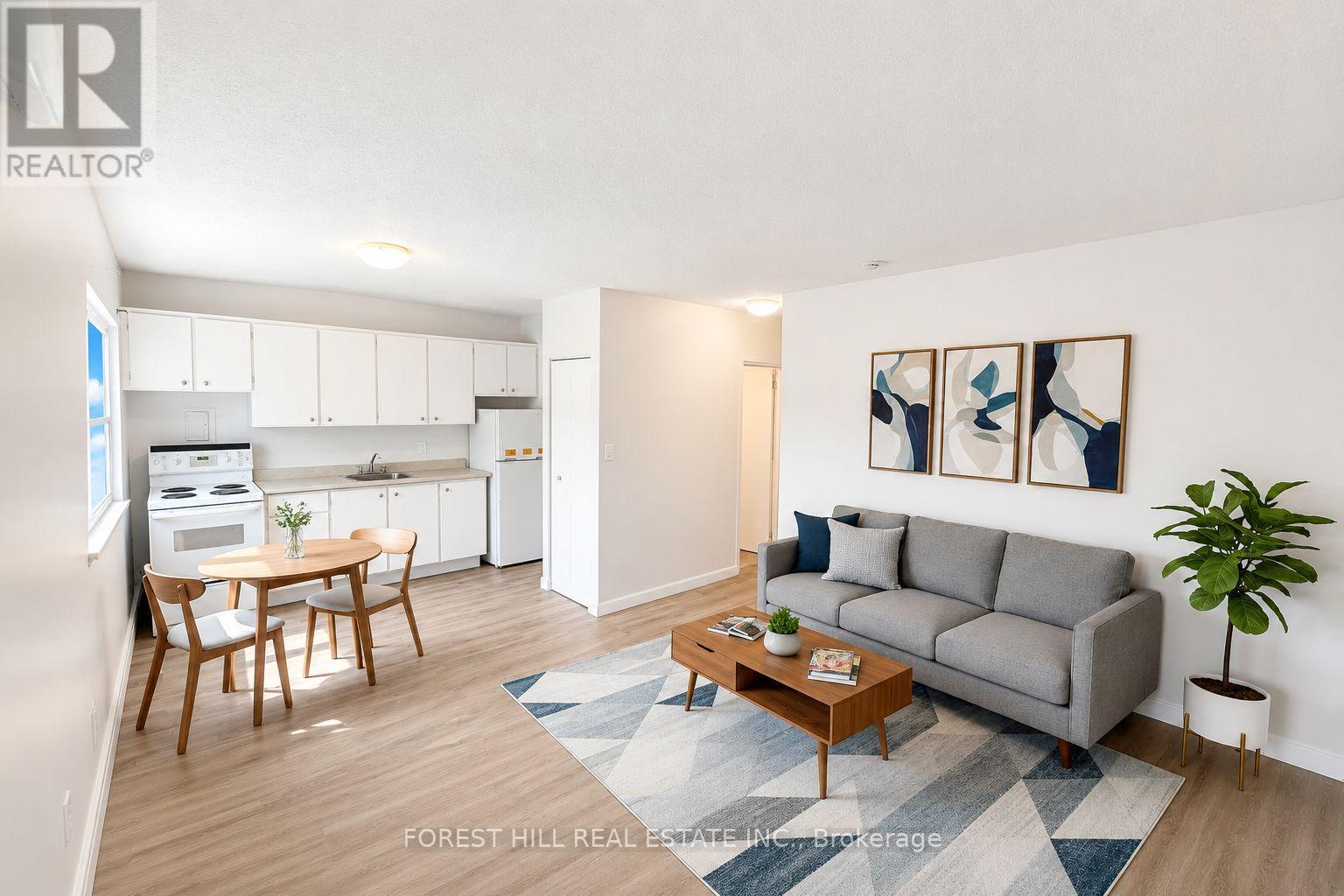 202 - 92 Robinson Street, Hamilton, Ontario  L8P 1Z1 - Photo 2 - X13237142