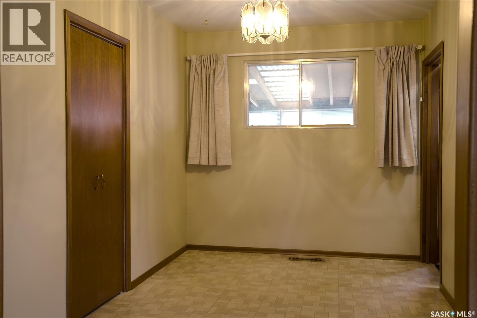 806 Cascade Street, Saskatoon, Saskatchewan  S7J 0M7 - Photo 14 - SK037735