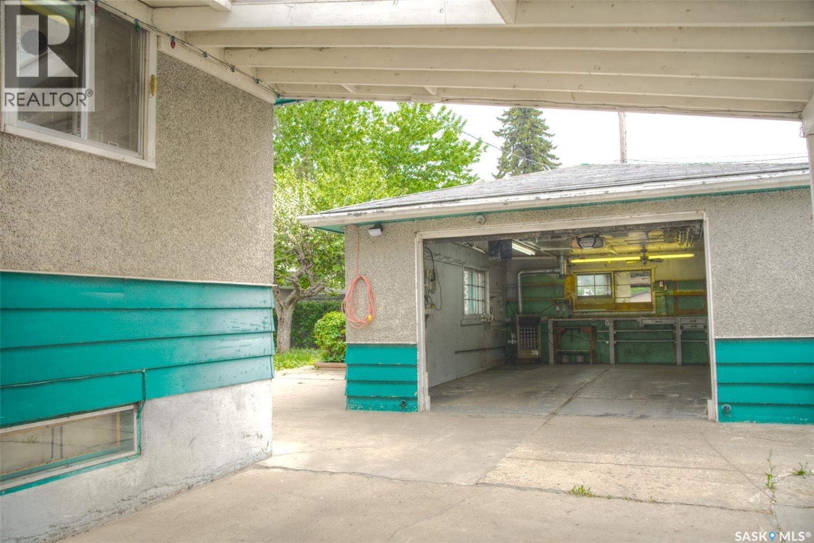 806 Cascade Street, Saskatoon, Saskatchewan  S7J 0M7 - Photo 32 - SK037735