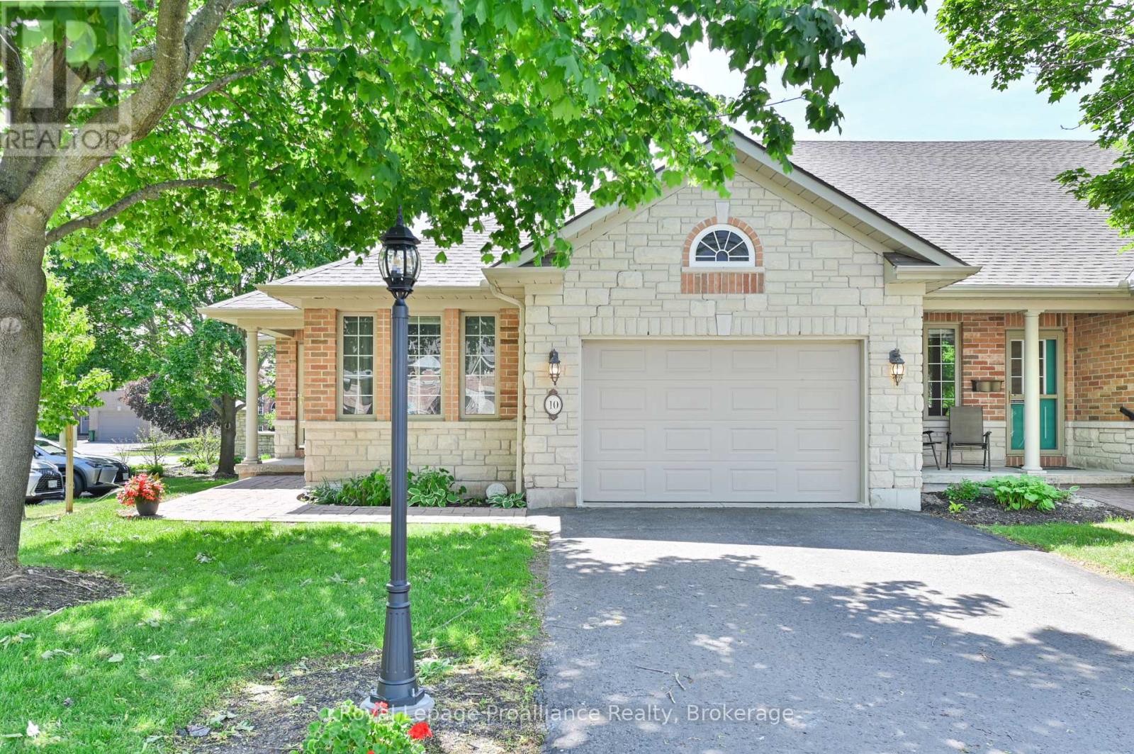 10 - 25 Heartwood Drive, Belleville, Ontario  K8P 5M2 - Photo 4 - X13237250