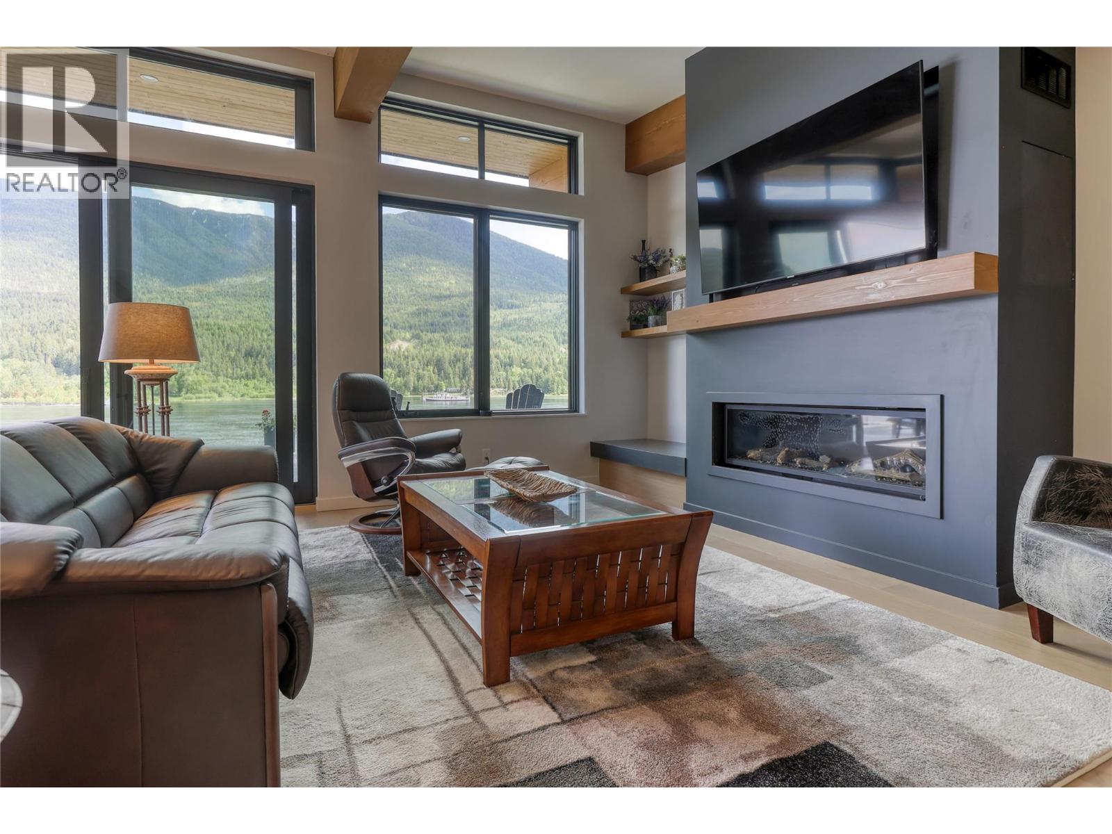 7642 Highway 3a, Balfour, British Columbia V0G 1C0 - Photo 37 - 10389401