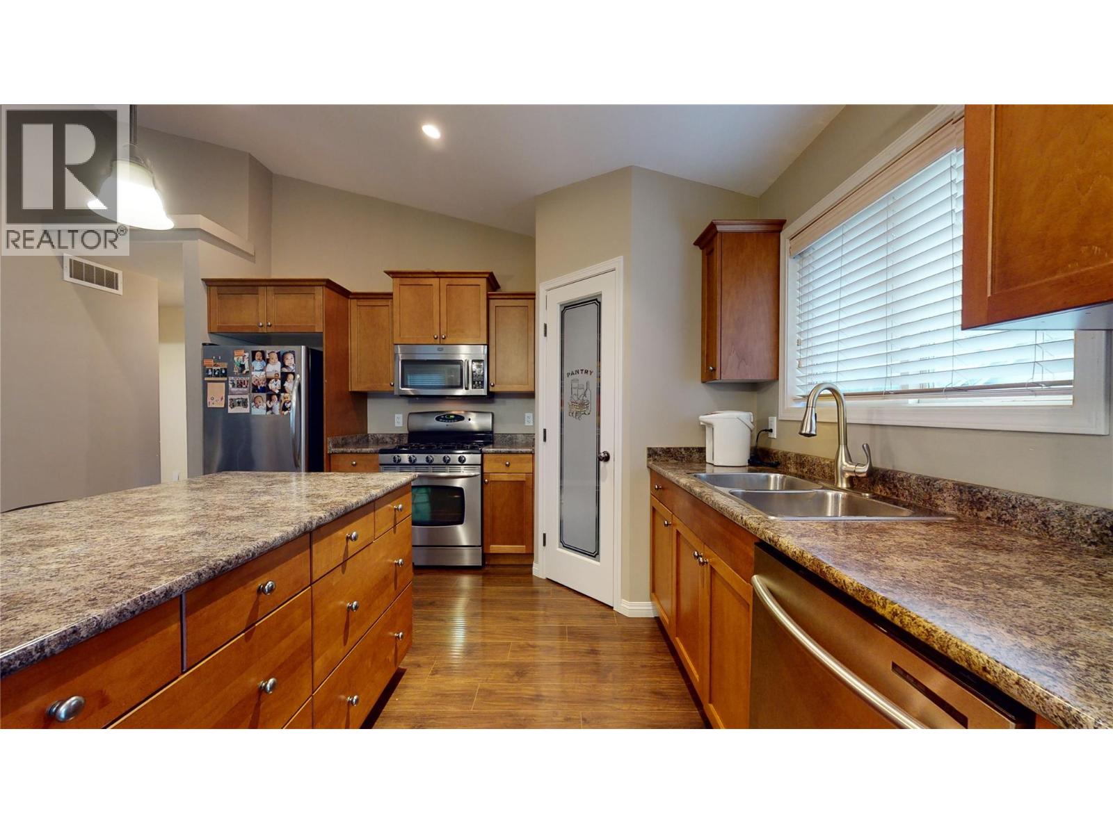 2854 Auburn Road West Kelowna Photo 9