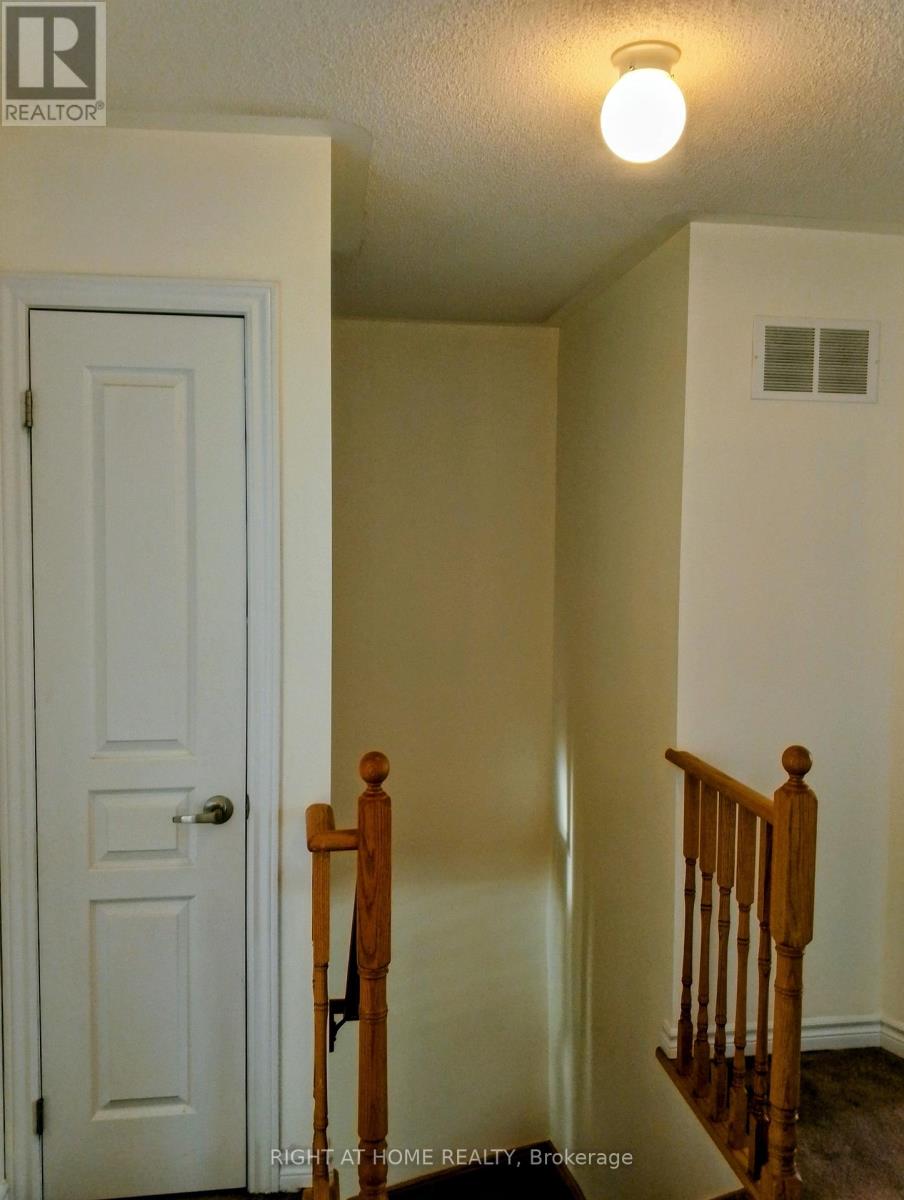 4 - 32 Aspen Hills Road, Brampton, Ontario  L6Y 6E4 - Photo 23 - W13223980