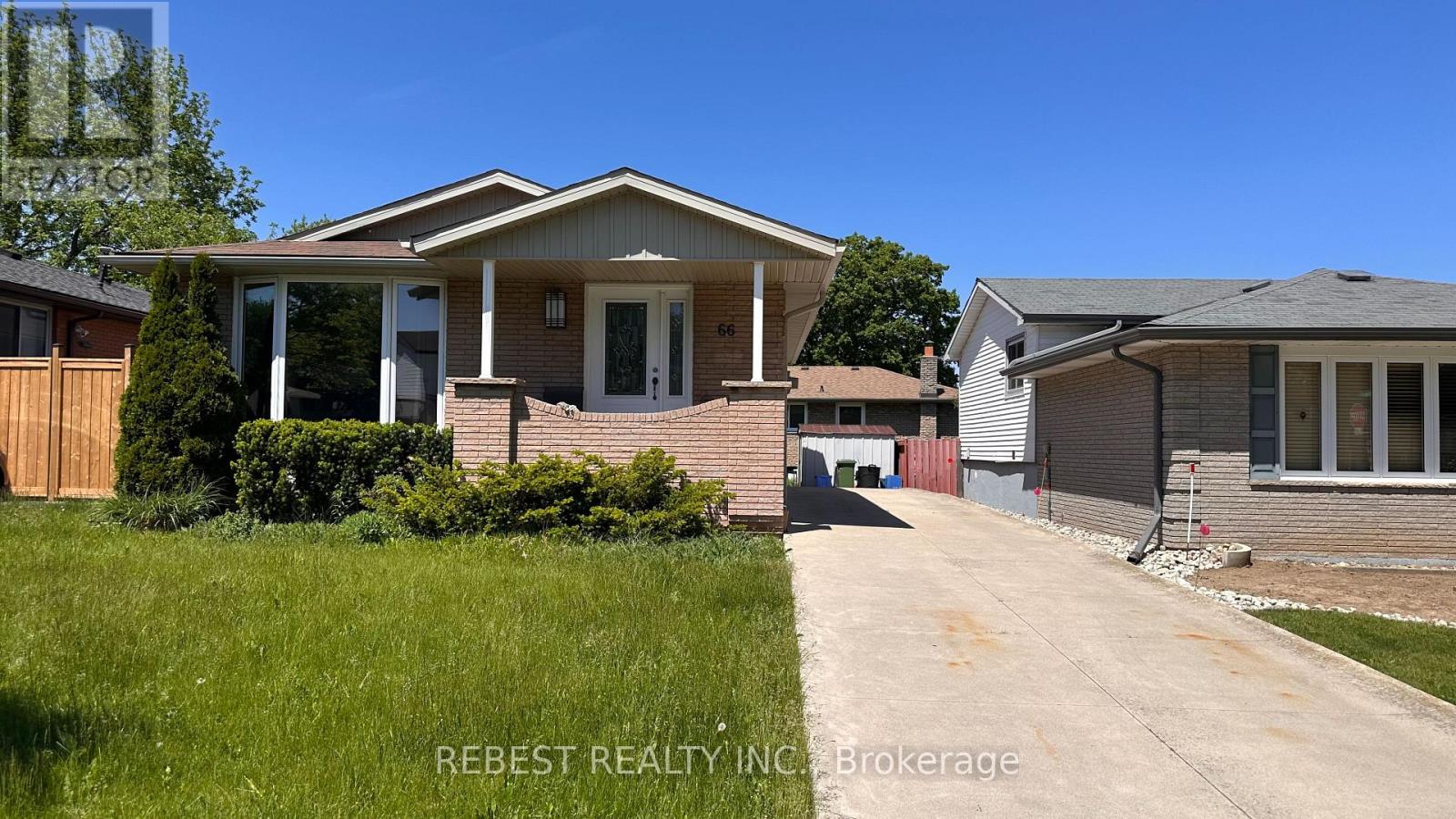 66 DARLINGTON DRIVE, Hamilton, Ontario