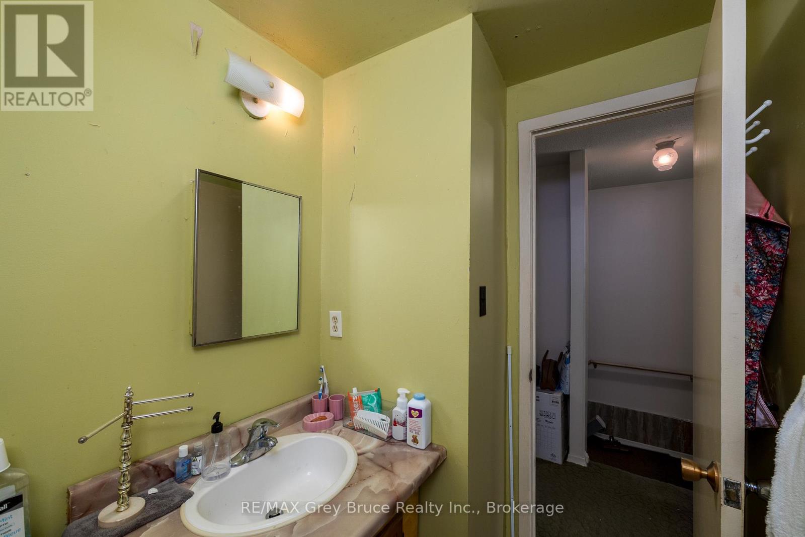 1068 11th Street E, Owen Sound, Ontario  N4K 5V6 - Photo 21 - X13237214