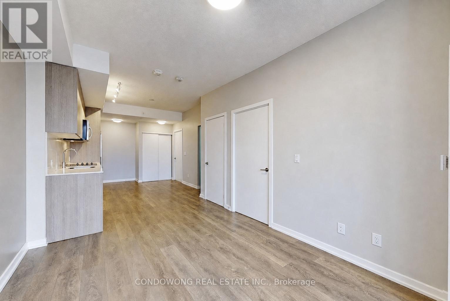 2201 - 32 Forest Manor Road, Toronto, Ontario  M2J 0H2 - Photo 3 - C13237272