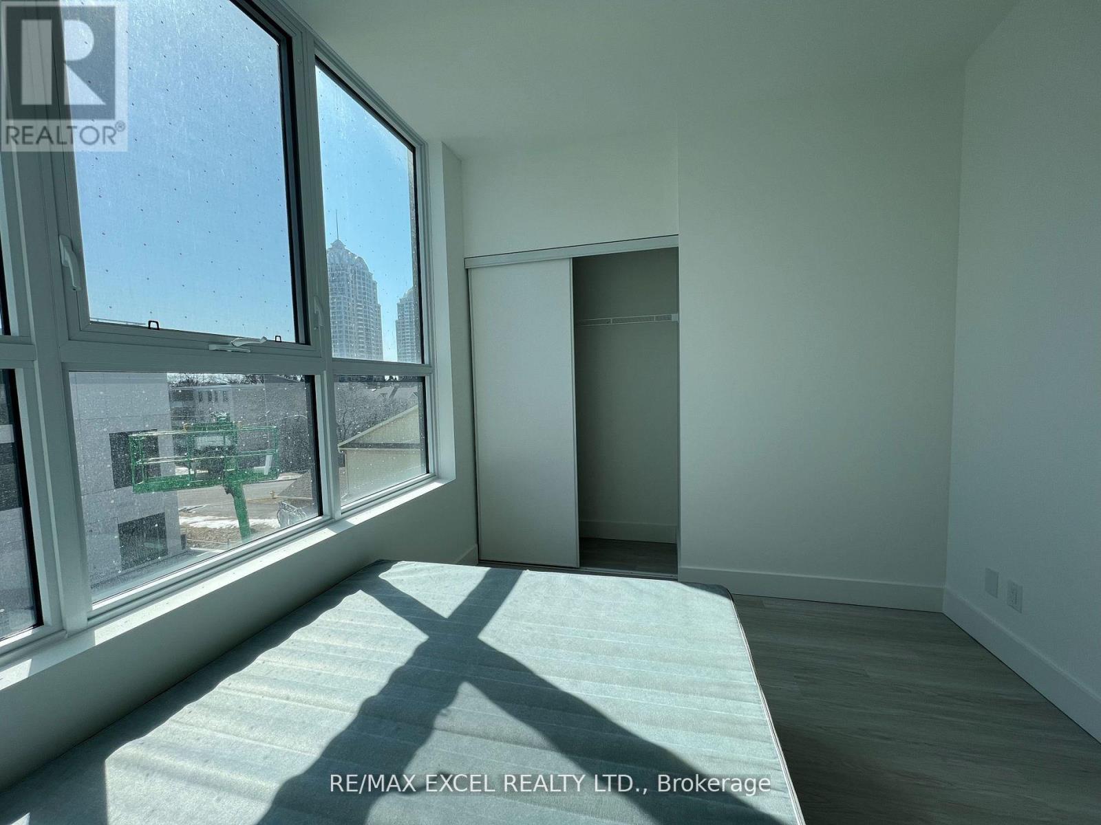 211 - 6 Greenbriar Road, Toronto, Ontario  M2K 1B5 - Photo 12 - C13237278