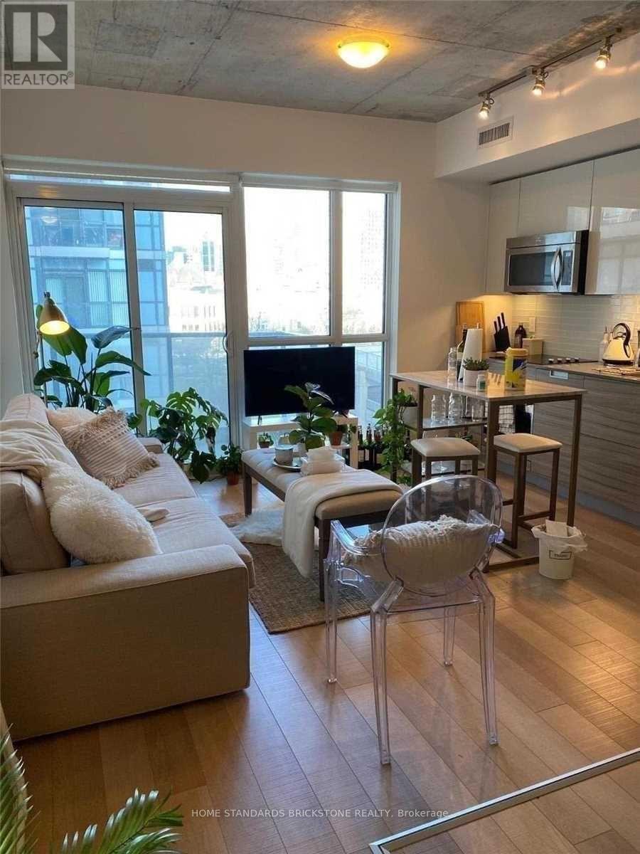 603 - 210 Simcoe Street, Toronto, Ontario  M5T 0A9 - Photo 3 - C13237296