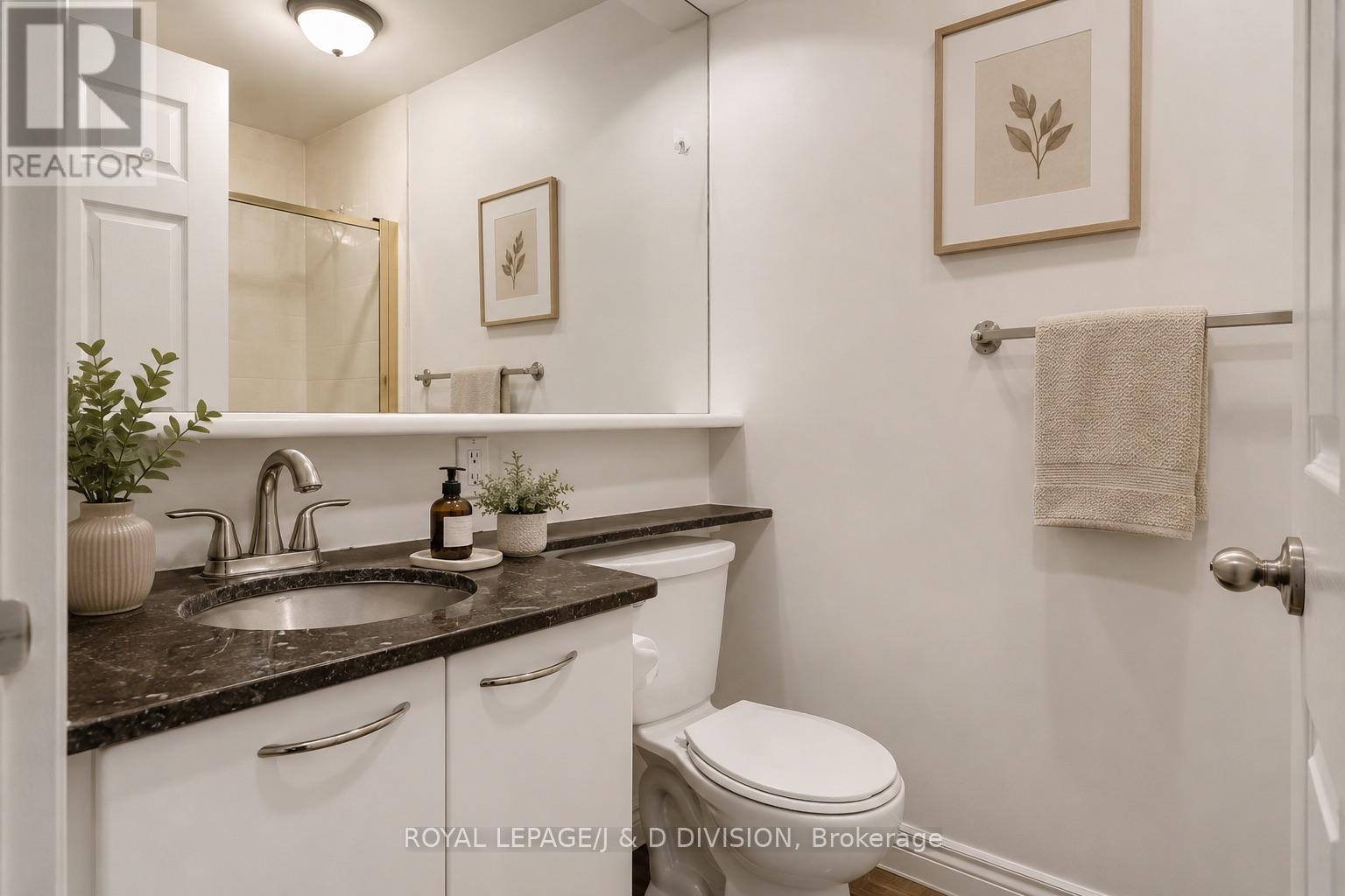 Uph9 - 55 Bloor Street E, Toronto, Ontario  M4W 3W6 - Photo 18 - C13237316