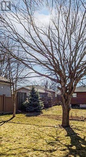 757 Phillip Murray Avenue, Oshawa, Ontario  L1J 1J2 - Photo 11 - E13237238