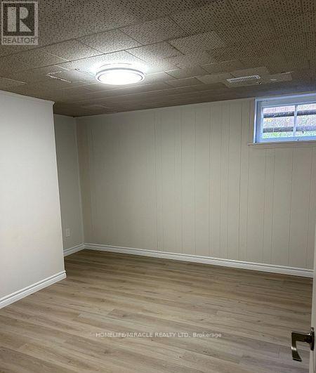757 Phillip Murray Avenue, Oshawa, Ontario  L1J 1J2 - Photo 12 - E13237238